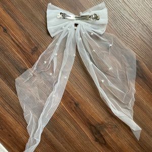 Show me your Mumu Pearl Hair Bow